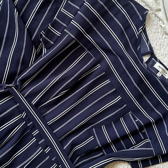 classy monteau jumpsuit - Picture 1 of 3